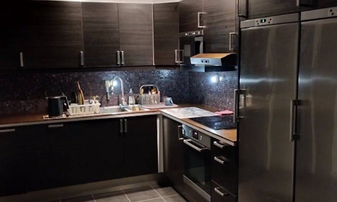 Flemingsberg Apartment | 70 m² Apartment ∙ 1 bedroom ∙ 2 guests