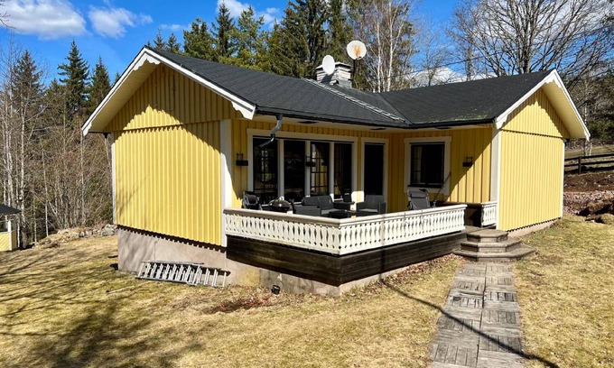 Hultsfred House | 80 m² House ∙ 3 bedrooms ∙ 5 guests