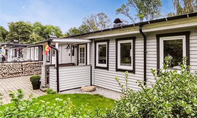 Hoor House | 90 m² House ∙ 2 bedrooms ∙ 6 guests