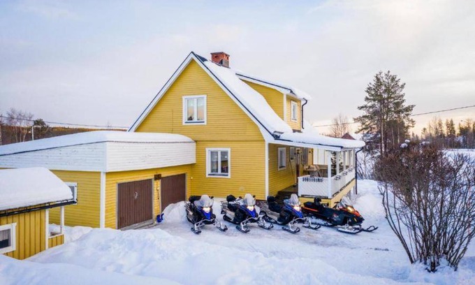 Blattnicksele House | 92 m² House ∙ 4 bedrooms ∙ 7 guests