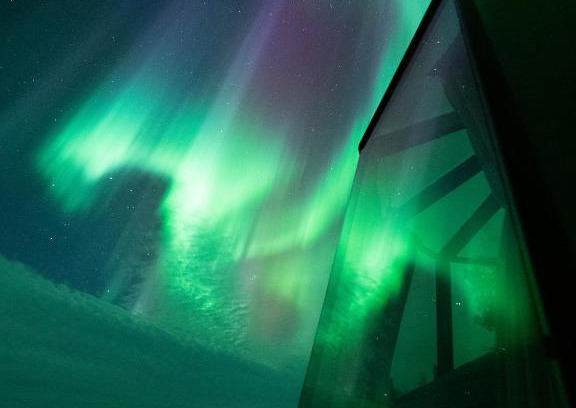 Jukkasjarvi House | Aurora River Camp Glass igloos & cabins