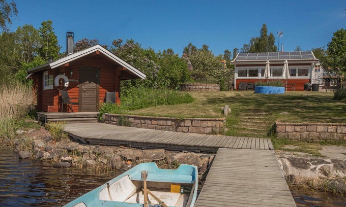 Granna House | Cozy cottage by the lake not far from Gränna