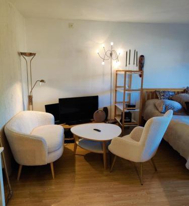 East Visby Apartment | En charmig etta