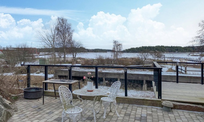 Hjorted House | Gorgeous home in Blankahom with WiFi