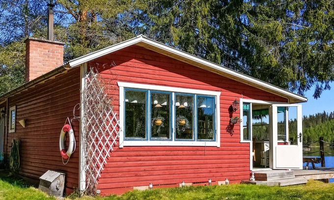 Bollstabruk House | Gorgeous home in Bollstabruk with sauna