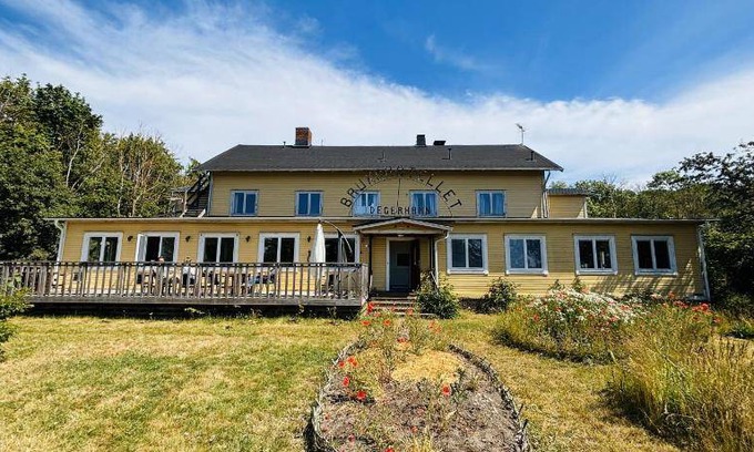Degerhamn Hostel | Hostel ∙ 13 bedrooms ∙ 25 guests