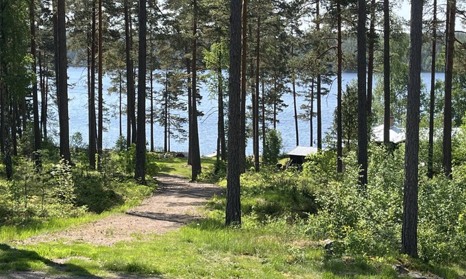 Hultsfred Ski Chalet | Large villa with SPA and lake view outside Hultsfred | SE05067