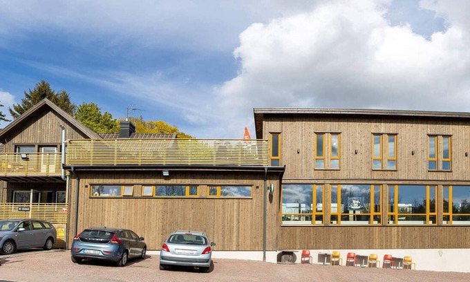 Lillhagen House | Lively vacation home with free breakfast