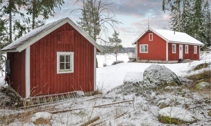 Kristinehamn House | 70 m² House ∙ 4 bedrooms ∙ 6 guests