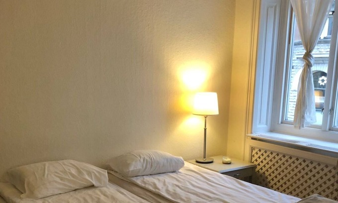 Norrmalm Apartment | Stockholm Central Apartment 911