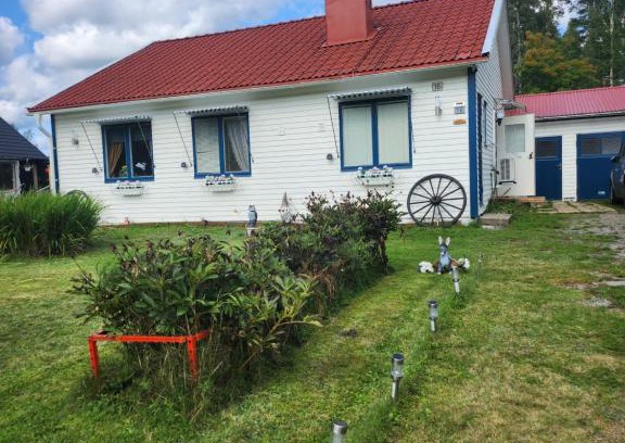 Svarta House | Stuga Ani