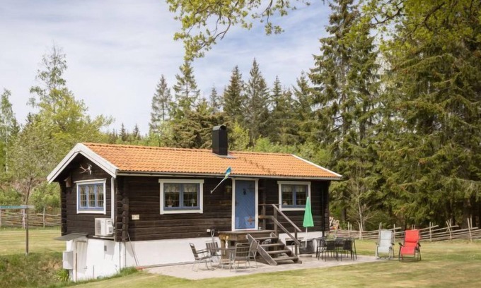 Granna House | Vacation home Bunn Lappland (SND116) in Gränna - 4 persons, 1 bedrooms