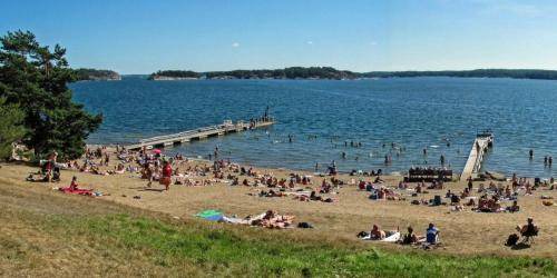 Haninge Villa | Villa ∙ 1 bedroom ∙ 4 guests