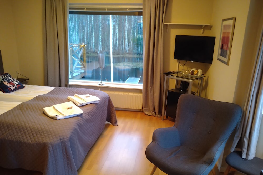 Orsa Hotel | Hotell Strandvillan B&B