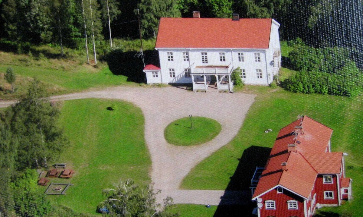 Letafors House | Beautiful Holiday Home in Sysslebäck with Sauna