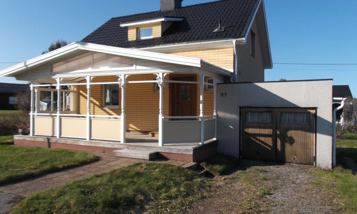 Kopmanholmen House | Holiday home with sea views on the High Coast