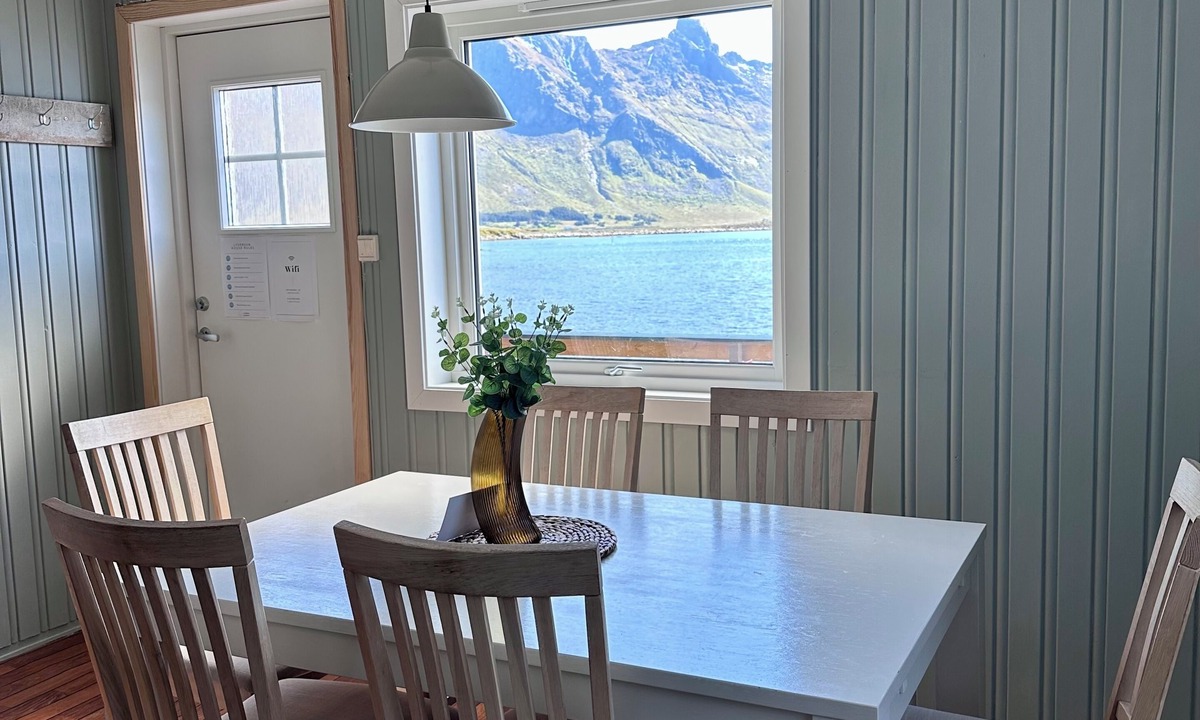 Fredvang Hotel | Lydersen Rorbuer