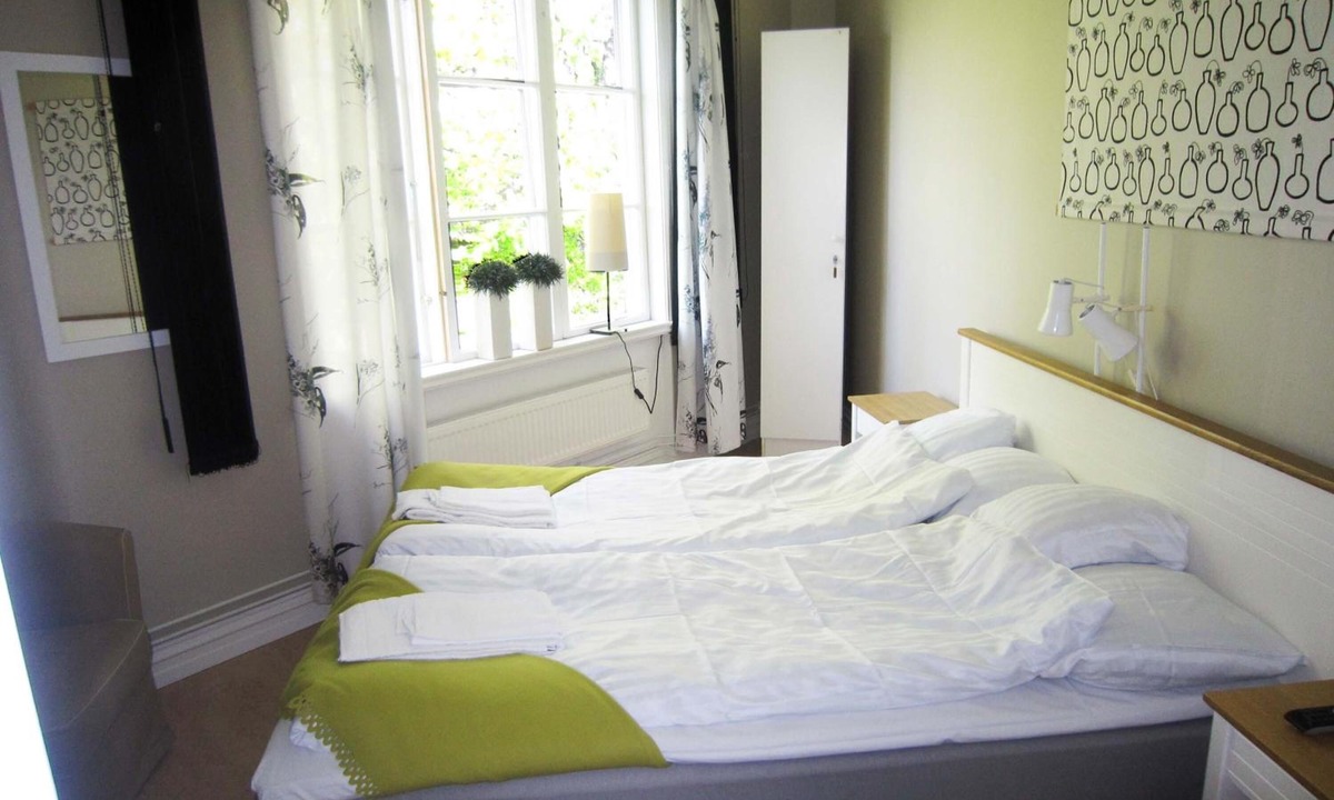Karlsborg Bed & Breakfast | Ediths Pensionat