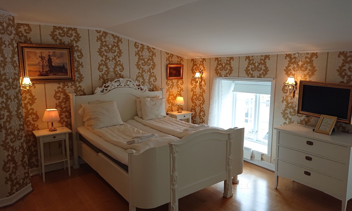 Askersund Bed & Breakfast | Garvaregården Hotel and B&B