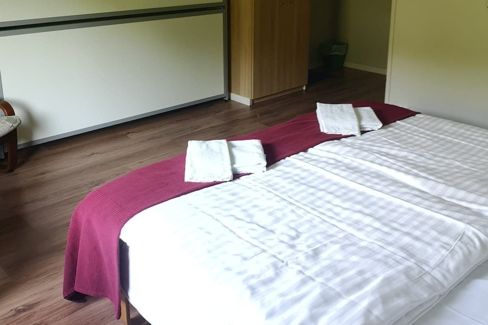 Follinge Hotel | Åkersjöns FjällHotell