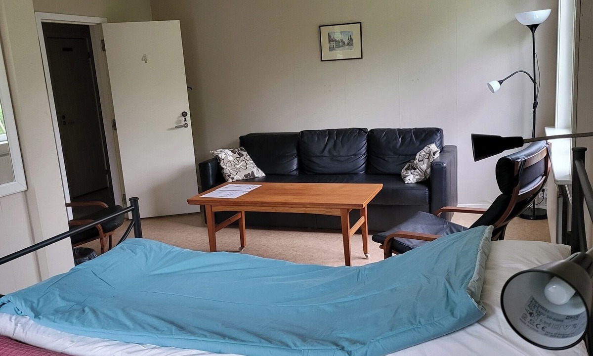 Kolsva Bed & Breakfast | Solmyra 56 Gästhem