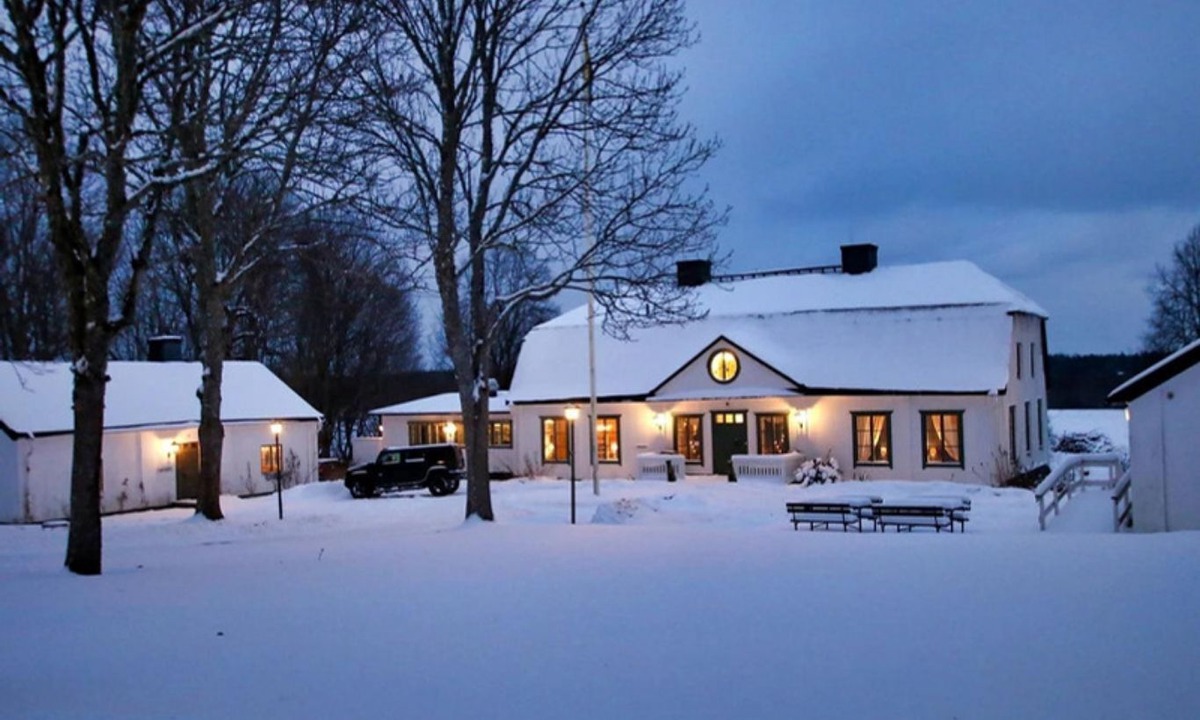 Tomta House | Lovely mansion in Grisslehamn