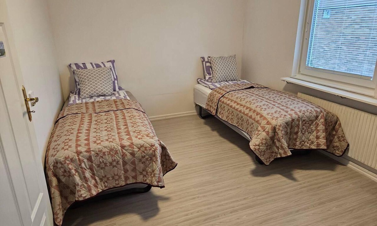 Soder House | 3Br House, Sleeps 7 With Balcony-garden-bbq-freep