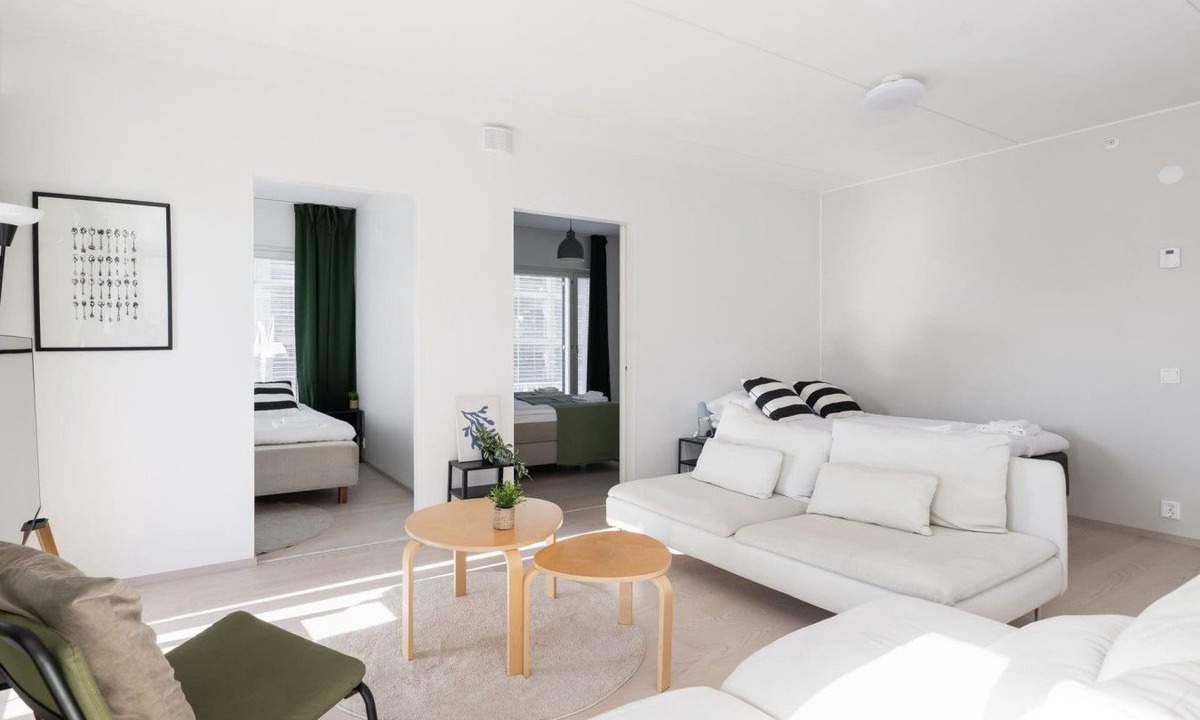 Jyvaskyla Apartment | Bright two-bedroom with sauna and balcony, Kalevankatu
