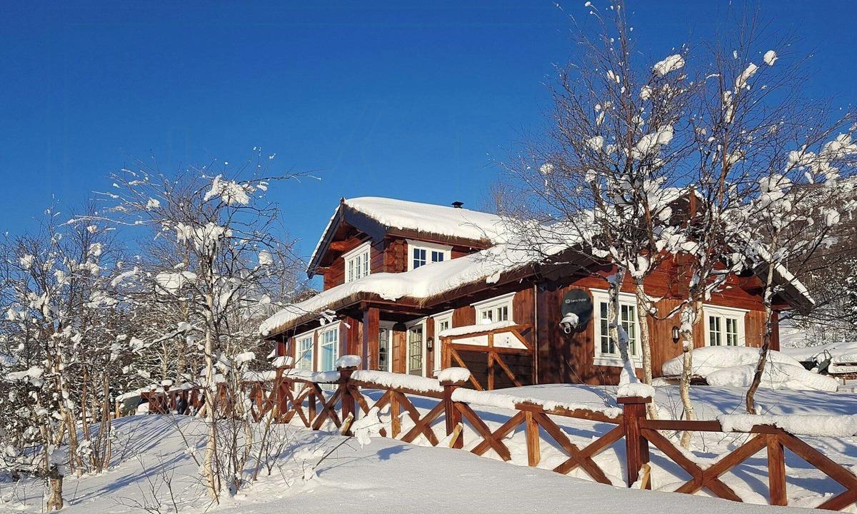 Oppdal House | Experience genuine cabin charm in log cabin