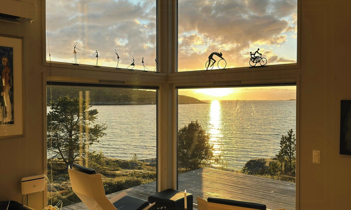 Hamaroy House | Modern cabin with panoramic views of Vestfjorden