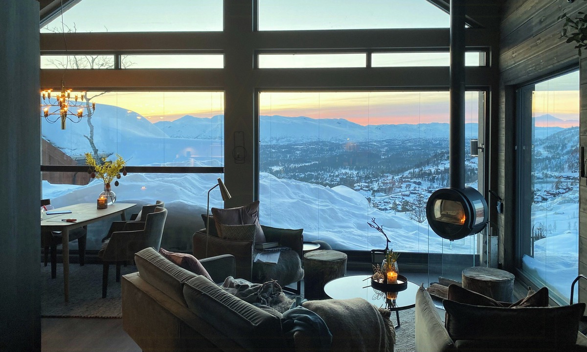 Rauland House | Cabin with panoramic and ski trails outside