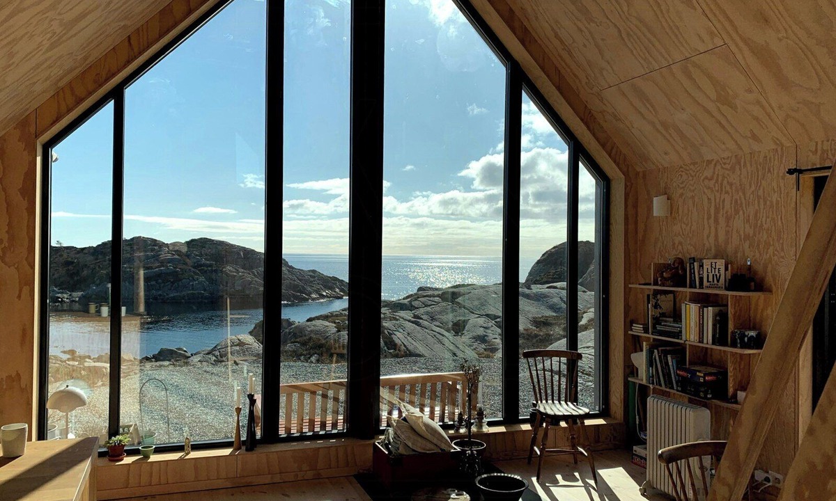Bokn House | Seaside cabin with secluded location in Bokn