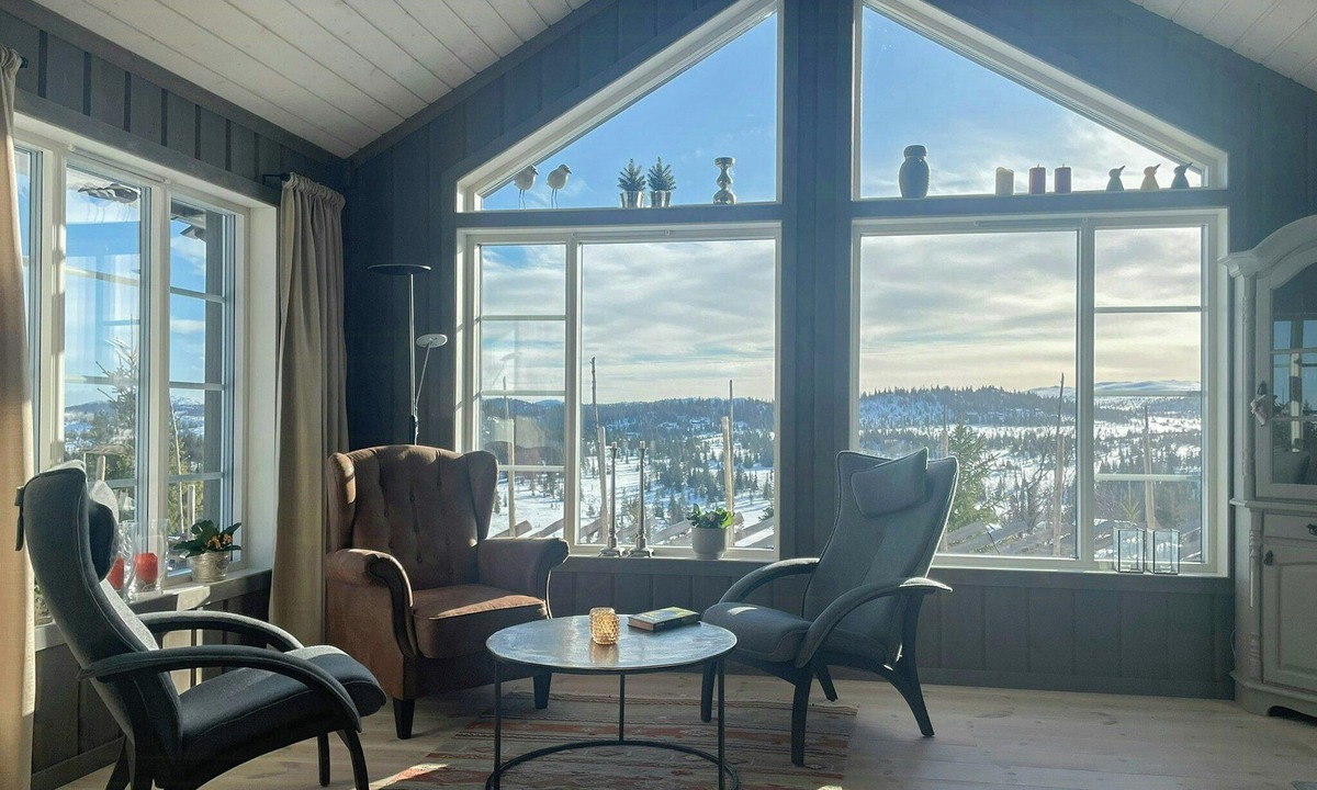 Nes House | Cabin with panoramic views over the mountains