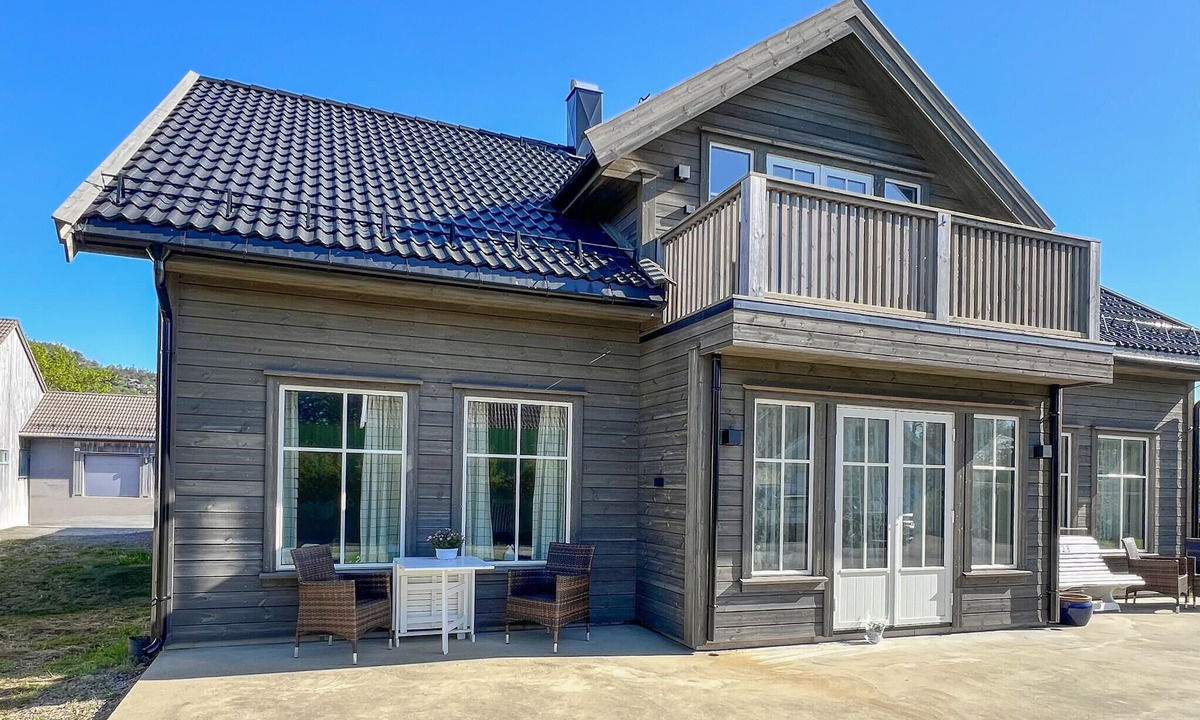Spangereid Apartment | Amazing apartment in Spangereid with WiFi