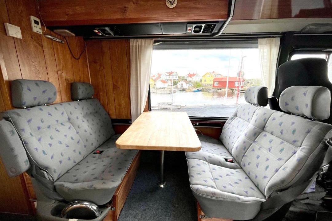 Nolvik Other | Stor Husbuss nära havet - 4 bäddar