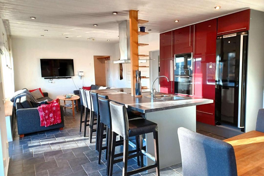 Are Apartment | 6BR for Large Groups with Two Saunas