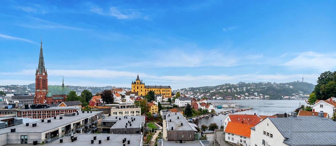Arendal Apartment | City and Sea view in Arendal