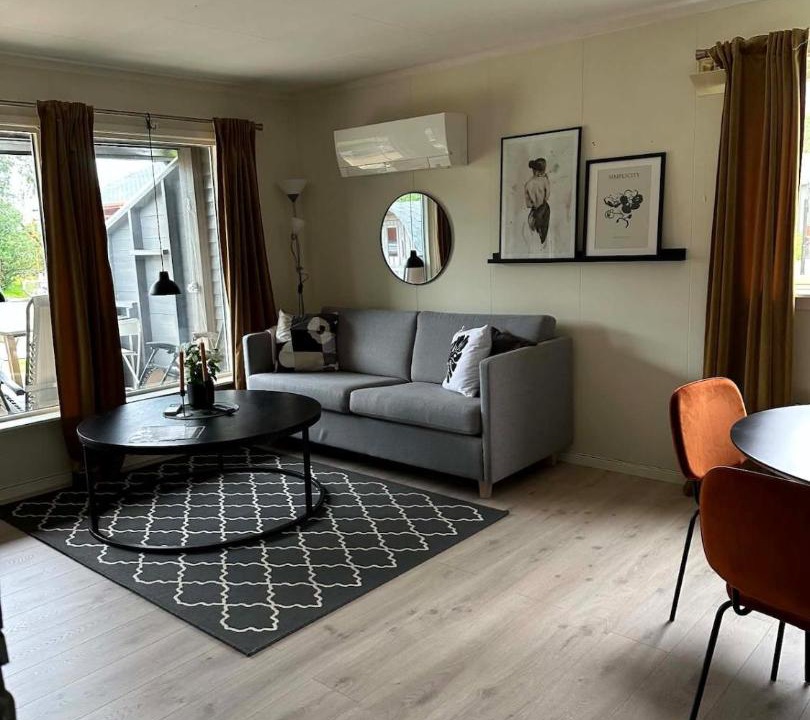 Vestre Jakobselv Apartment | Apartment in Jakobselv with EV charger and sauna