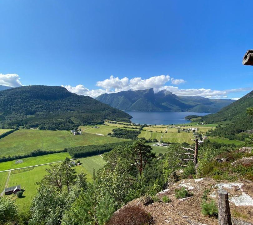 Andalsnes House | Fjord & Mountain View House near Åndalsnes
