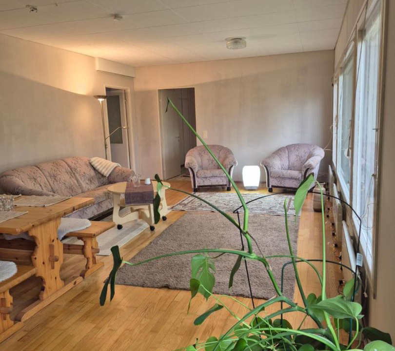 Vanhahovi House | Omakotitalo Kiteellä