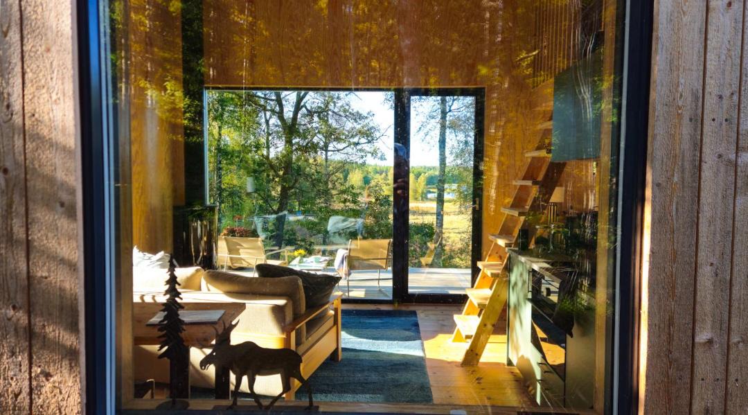 Munkedal House | Panorama Studio - Sauna, Lakeview & Fireplace