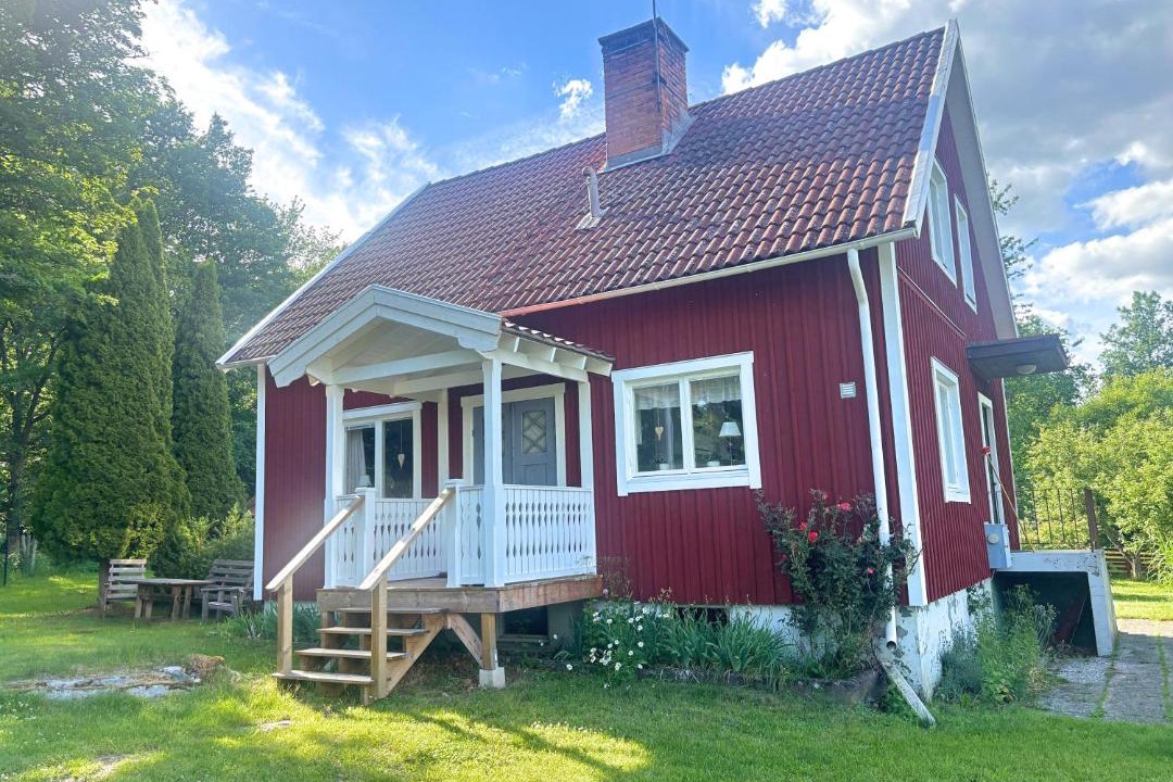 Blomstermala House | Hus Hornsö