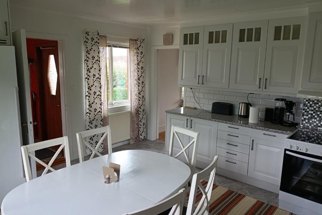 Stromstad O Villa | Lantligt Hus Strömstad