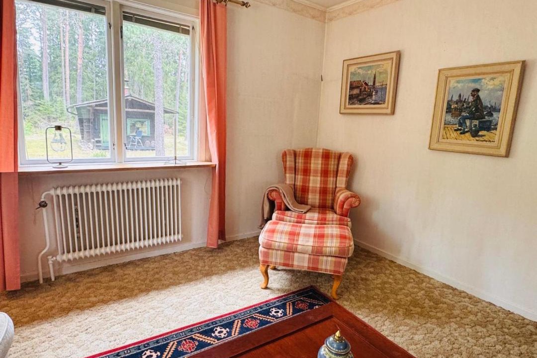 Ljungsarp House | Swedish Villa 3bedroom 2living room &Traditional Timber Cabin Near Lakes and hiking