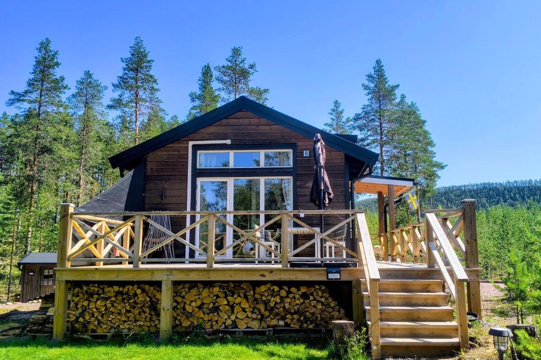 Sorsjon Ski Chalet | Magisch berghuisje met uitzicht op Nationaal Park Fulufjället