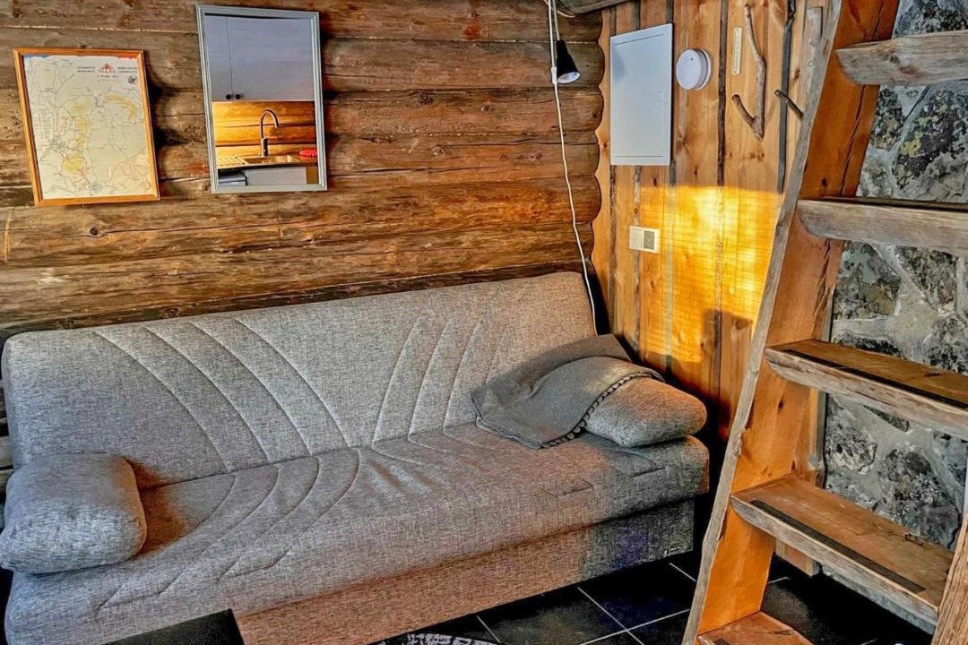 Yllasjarvi House | Holiday Home Tievatupa 2- pienempi by Interhome