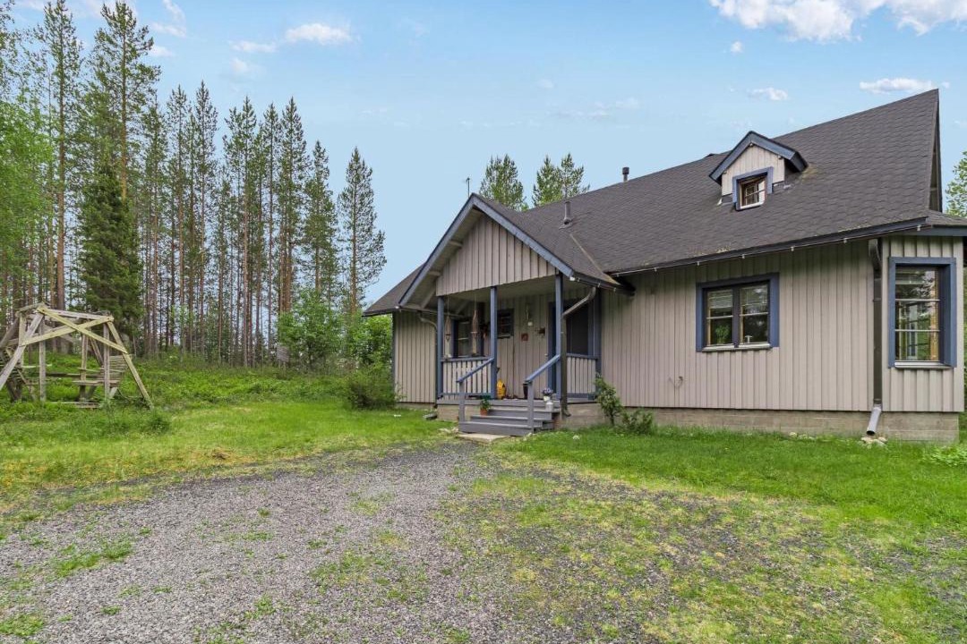 Kuusamo House | Holiday Home Mustikka by Interhome