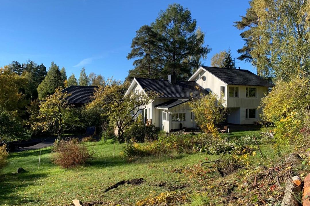Vantaa Villa | Villa Mehiläinen 240m2, 5BR, Sauna, Dojo, WiFi, Cozy Familyhome