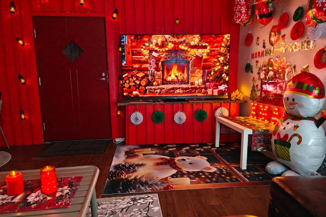 Lantinen District Apartment | Relax & Recharge - a Unique Suite with a Touch of Luxury - Hot Tub and Sauna Inspired Decor #NOT A REAL SAUNA# Easy City Access - direct train 15 min to city