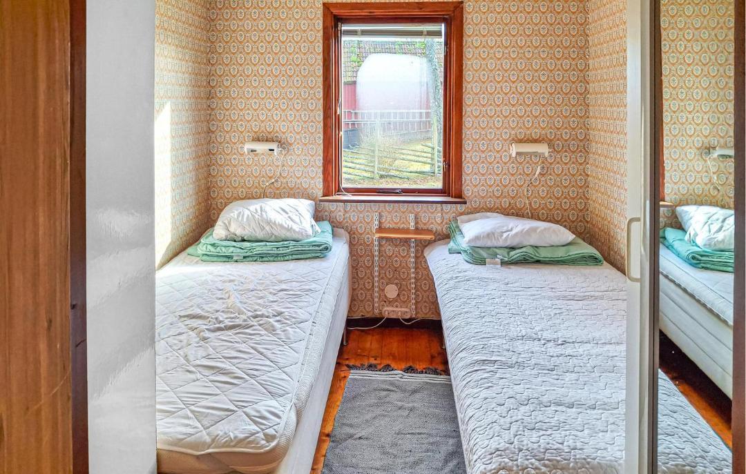 Hoor House | Pet Friendly Home In Höör With Kitchen